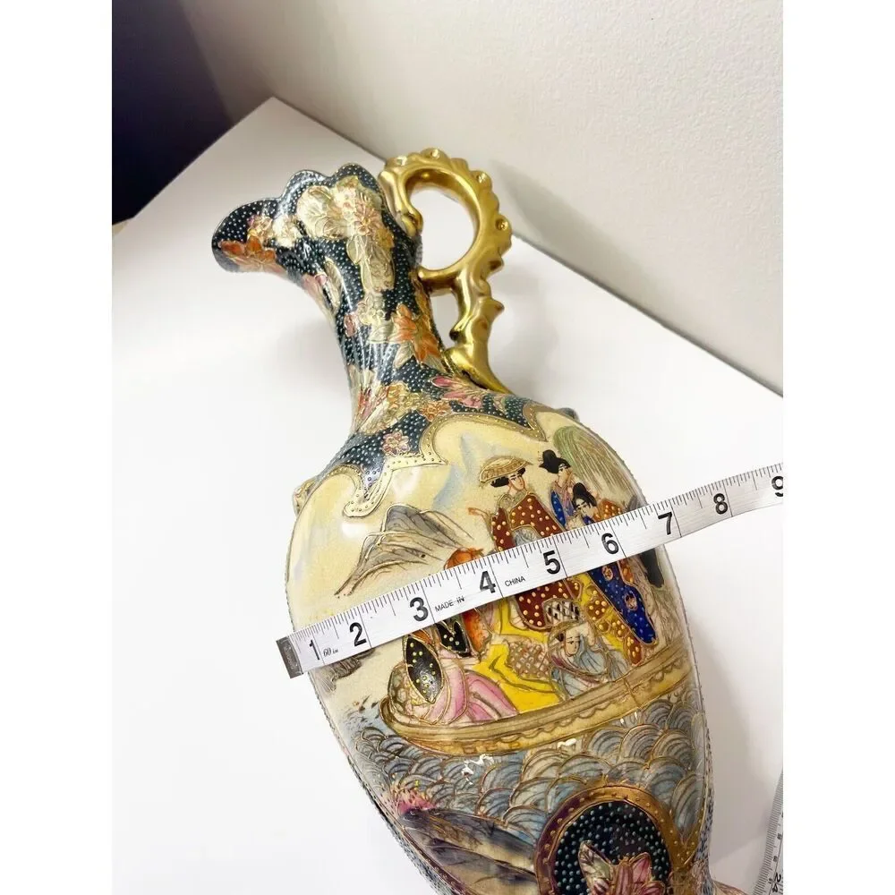 Vintage Satsuma Vase Pitcher Gold Handle 20th Century Chinoiserie Hand Painted‎